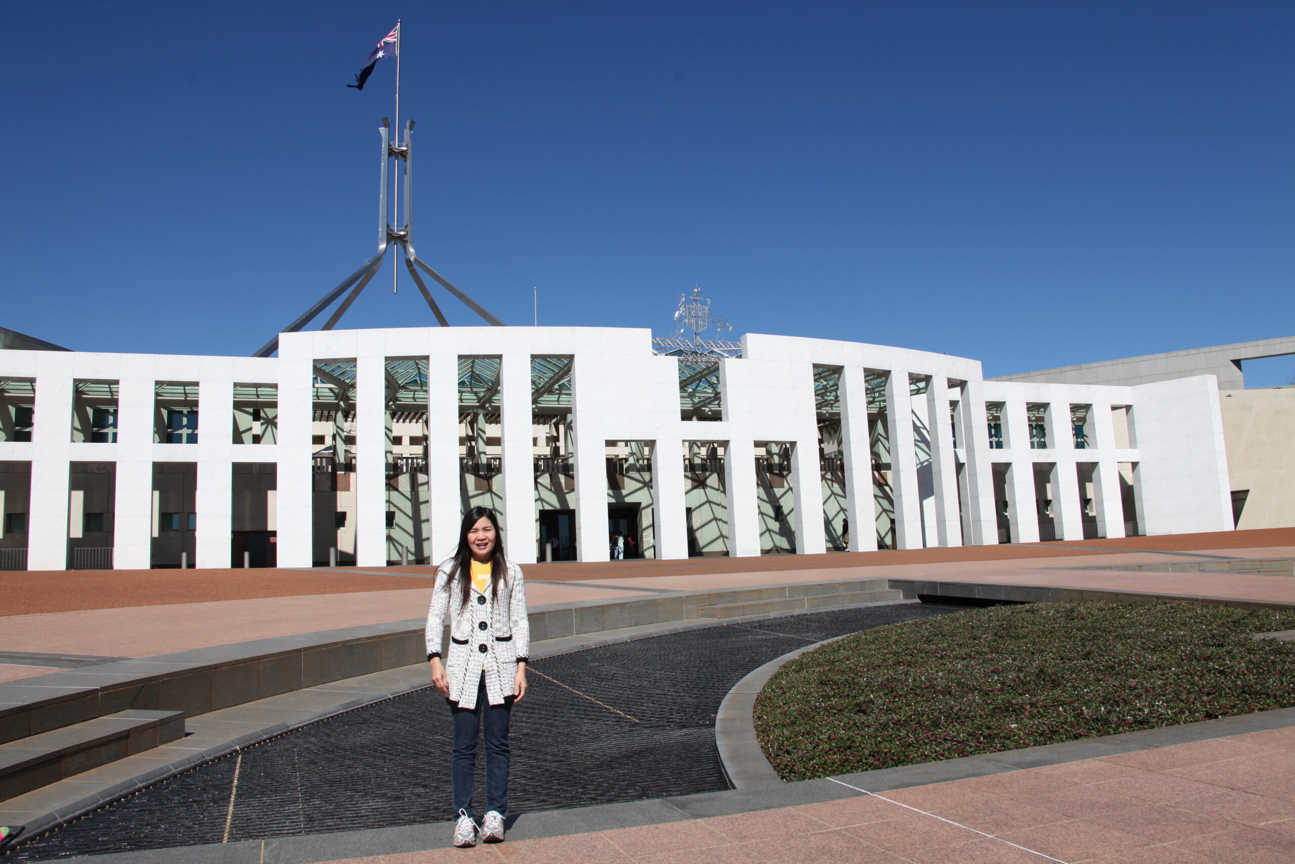 VarakulRoss.com - My Trip to Canberra